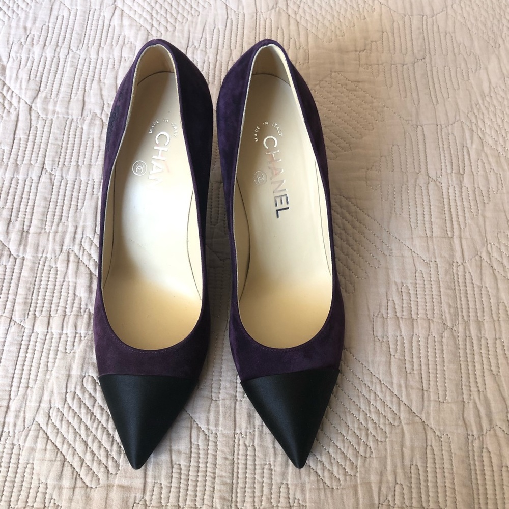 Auth CHANEL purple suede satin black cap point toe pumps heel NEW Gabrielle Coco - Picture 3 of 17
